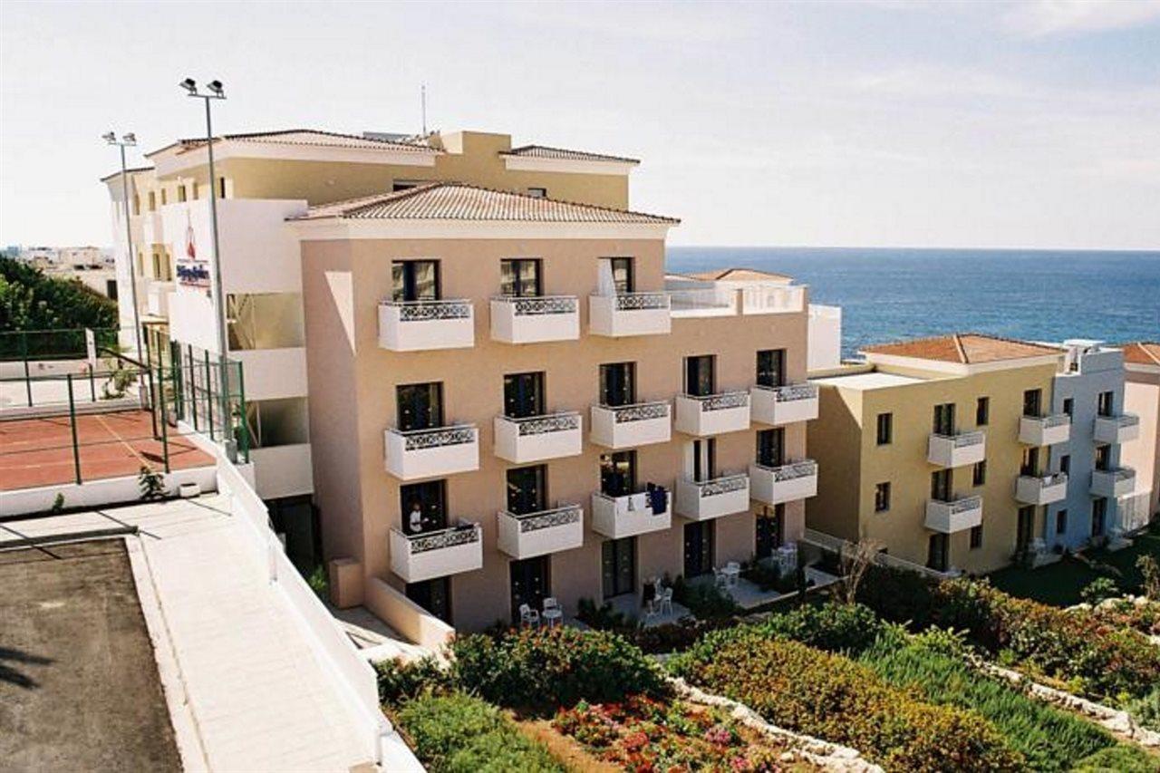 St. George Gardens & Suites Klorakas Buitenkant foto